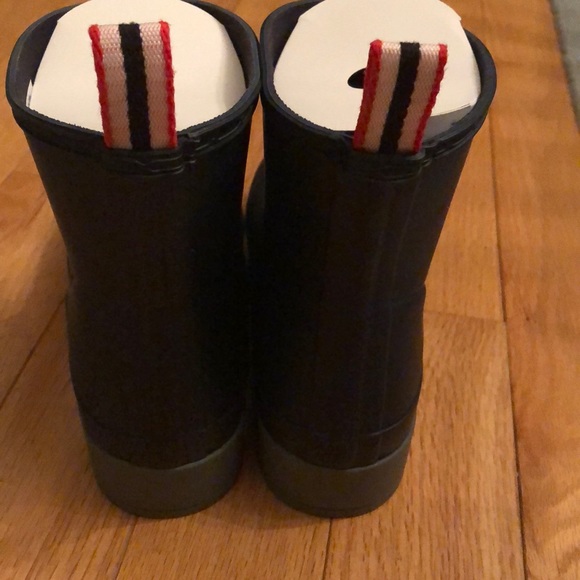 LAST CALL **firm** NIB Hunter  boot navy sz 7 - Picture 4 of 8